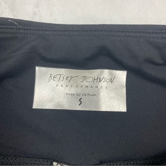 Betsey Johnson Performance Ribbed Full Length Stretchy Mesh Leggings Size Small - Picture 4 of 5